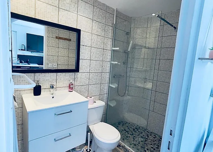 Joli T2 Avec Exterieur